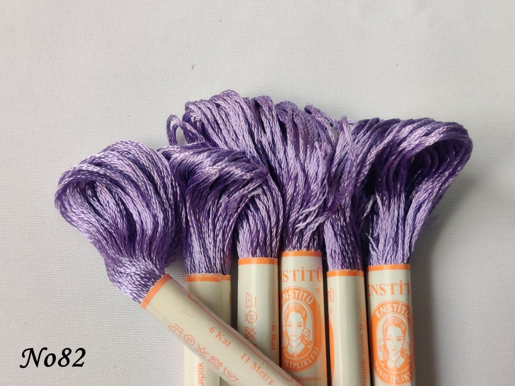 82 (DMC209) (2) (Medium)